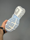 نایک وی تو کی سفید ابیNike v2k run کد 102