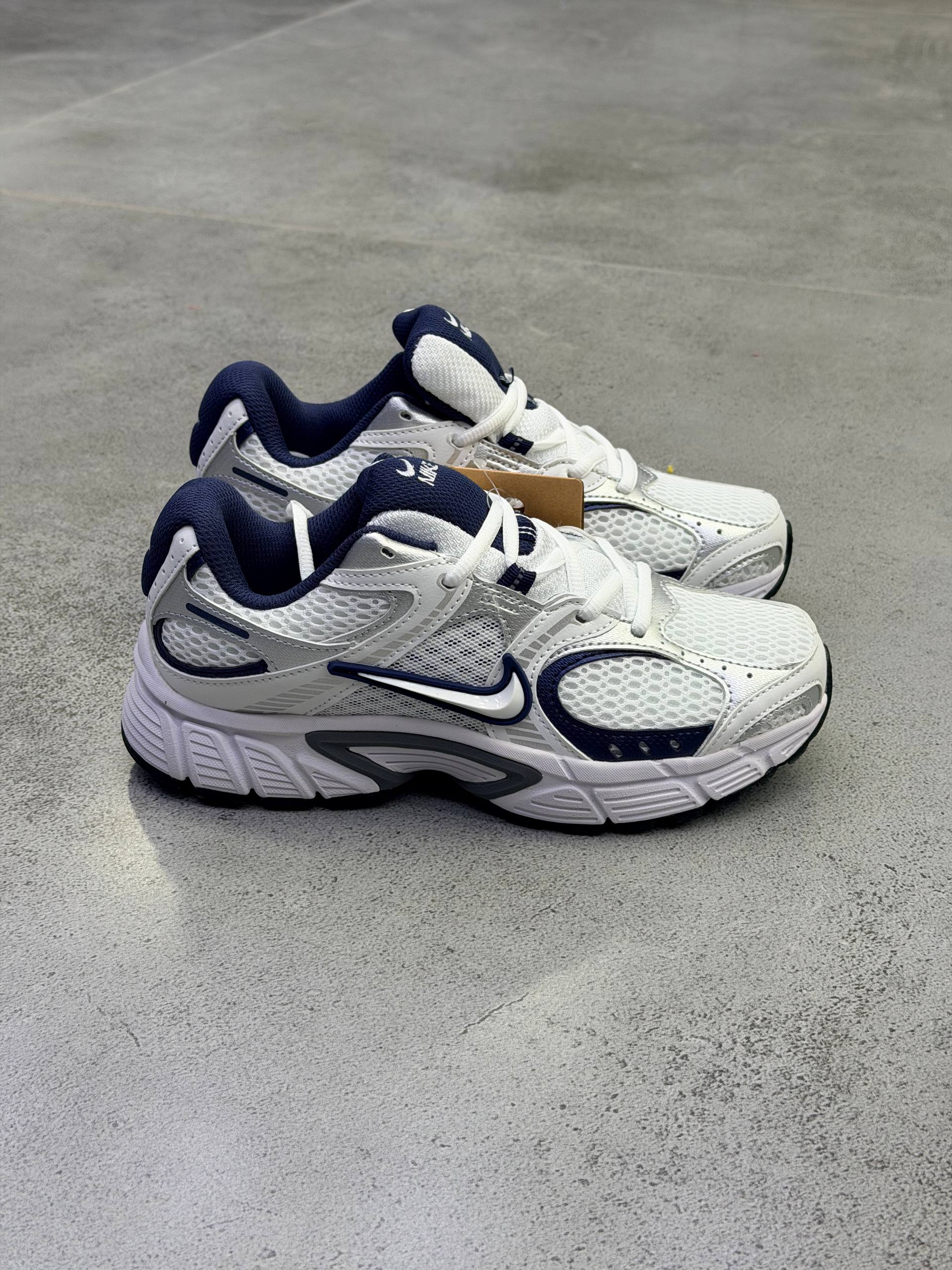 نایک وی 5  Nike v5 run کد109